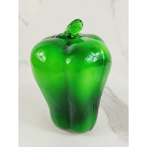Art Glass Hand Blow Green Bell Pepper Vegetable 5 1/2" Life Size 90s Vintage - Picture 5 of 14